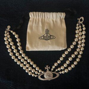 Vivienne Westwood Three-Row Pearl Bas-Relief Choker Silver